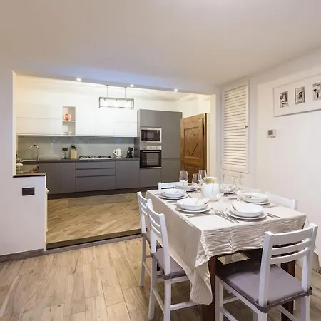 Vakantiehuis Casa Zaffe - Relax Ligure Nel Cuore Di Sturla