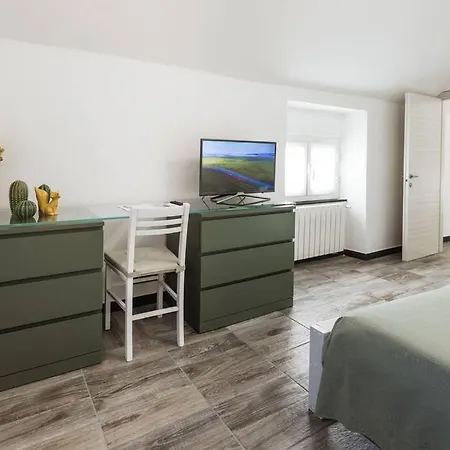 Casa Zaffe - Relax Ligure Nel Cuore Di Sturla Genova