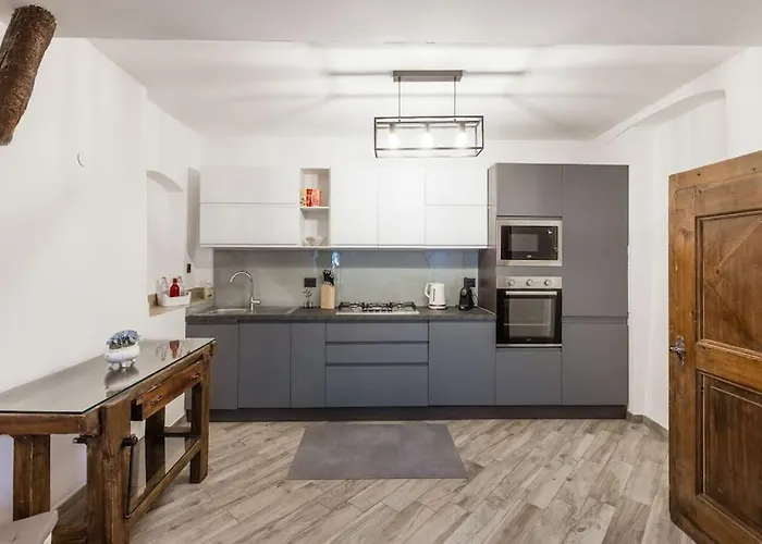 Feriehus Casa Zaffe - Relax Ligure Nel Cuore Di Sturla